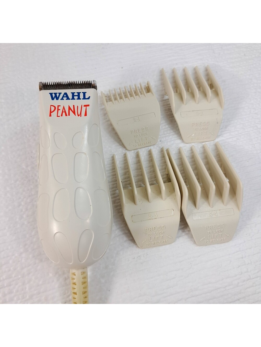 Wahl Professional White Peanut Hair & Beard Clipper Trimmer Model 8655 shaver